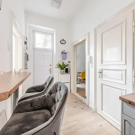 Grand Boulevard Cozy Charm Ac, Huge Smart Tv Apartament