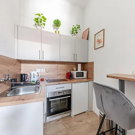 Apartment Grand Boulevard Cozy Charm Ac, Huge Smart Tv *