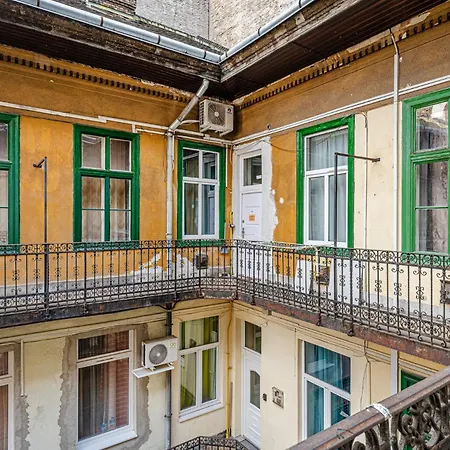 Apartment Grand Boulevard Cozy Charm Ac, Huge Smart Tv Budapest