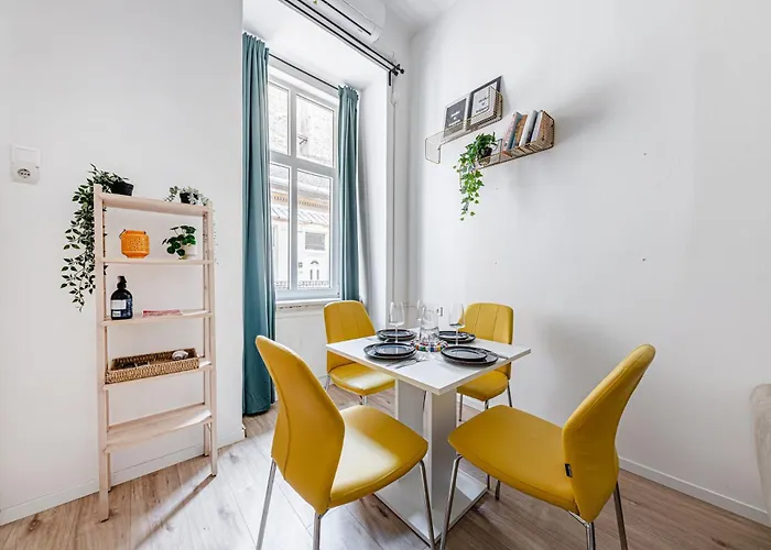 Grand Boulevard Cozy Charm Ac, Huge Smart Tv Lejlighed Budapest