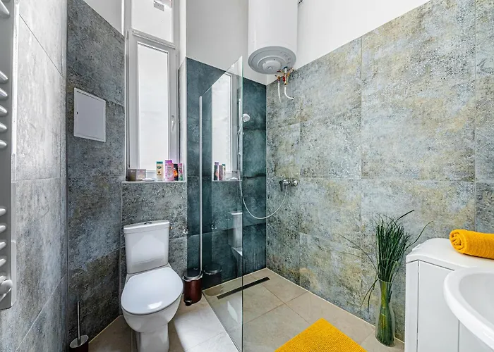 Grand Boulevard Cozy Charm Ac, Huge Smart Tv * Budapest